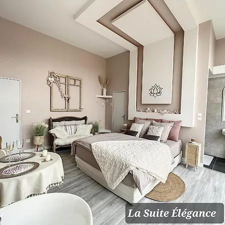 לינה וארוחת בוקר Avec Spa, Piscine Et Sauna Privatif 4*