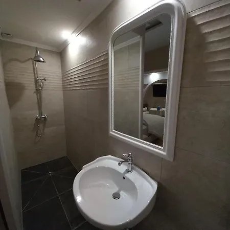 Avec Spa, Piscine Et Sauna Privatif Louches