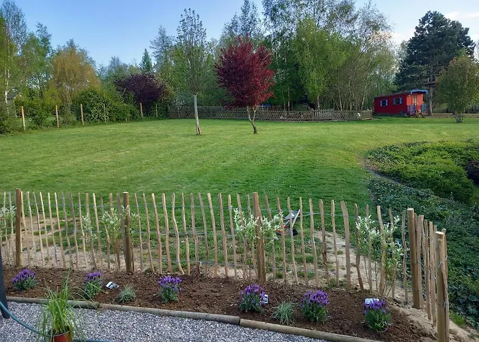 Avec Spa, Piscine Et Sauna Privatif Couette-café